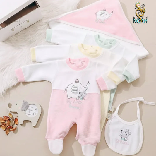 طقم مواليد 3 قطع مع كوفرتة مطرزة – خامة قطيفة لوكس فاخرة