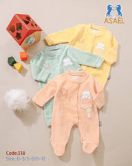 Single-piece jumpsuit made from luxe velvet