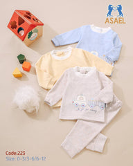 بيجامة قطيفة لوكس ولادي – دفا وأناقة لطفلك الصغير